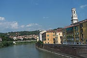 Verona, an der Etsch gelegen (Foto: Martin Schmitz)